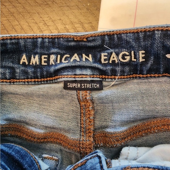 American eagle midi Denim cuffed shorts size 4 - Picture 3 of 5
